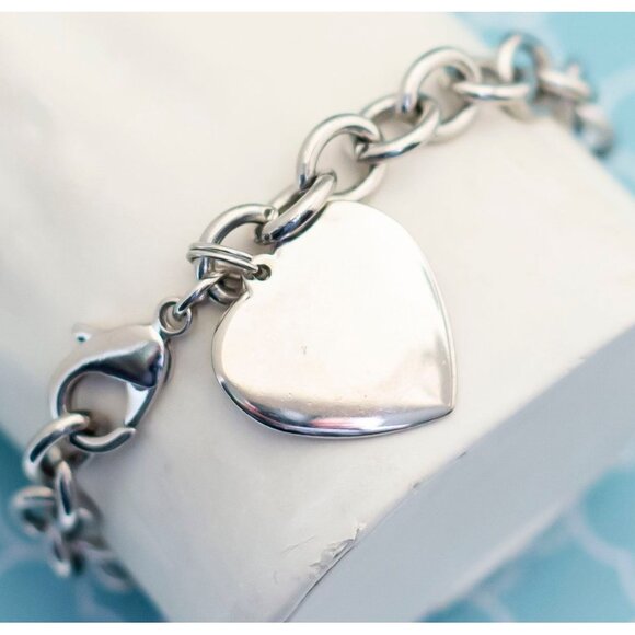Vintage Cute Big Heart Silver Tone Bracelet 7 3/4 inch - R27 - Picture 2 of 3